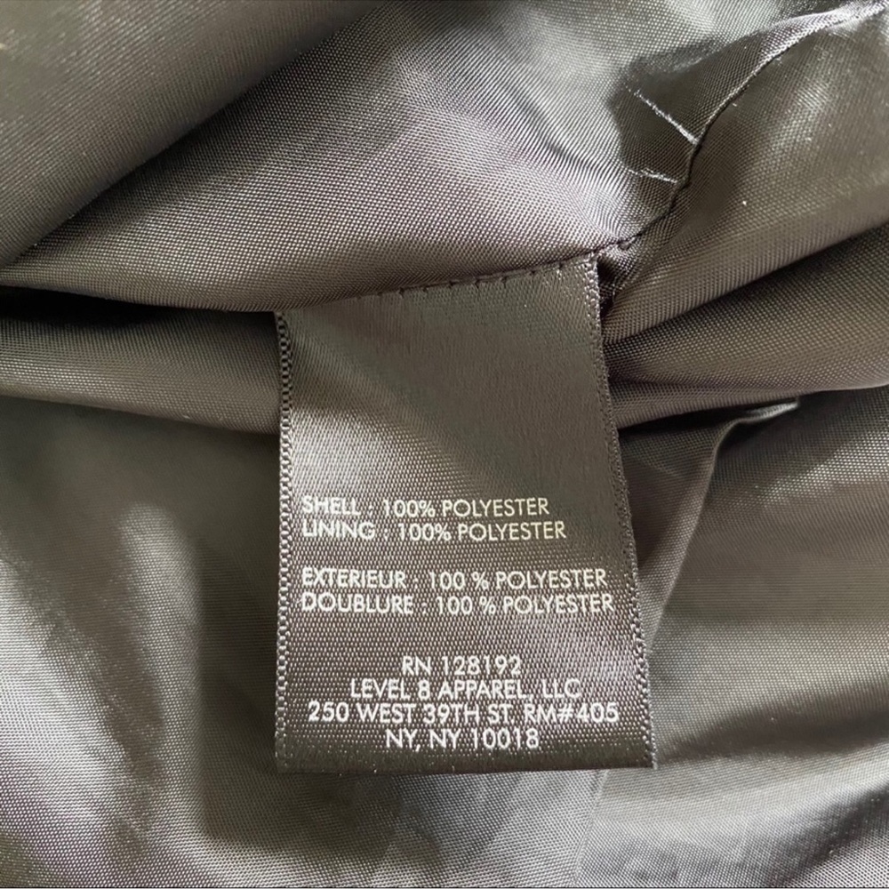 Tumi Tech Light Weight Travel Jacket - image 5